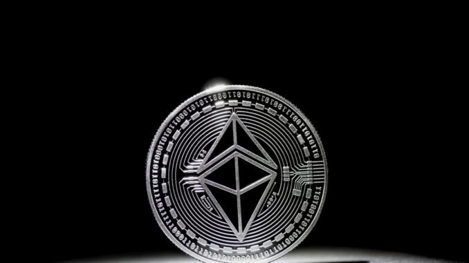 Ethereum Stablecoin Supply Hits $180B Record High as Public Crypto Fundraising Hits Two-Year Low