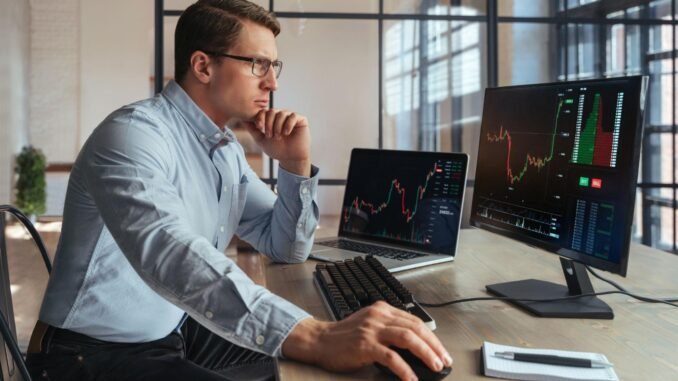 Hedera (HBAR) risks dropping to February lows if $0.08 gives way